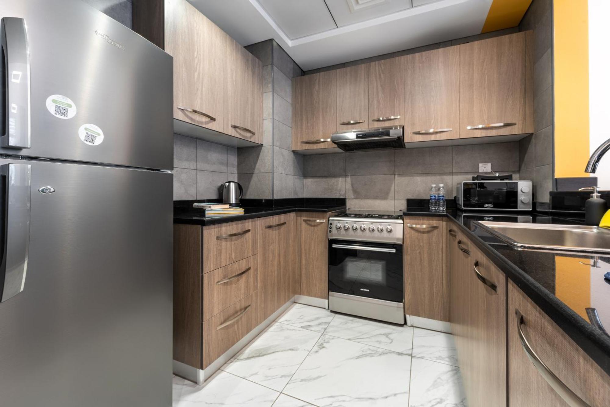 Izzzi Life Mint Aparthotel Dubai Ngoại thất bức ảnh