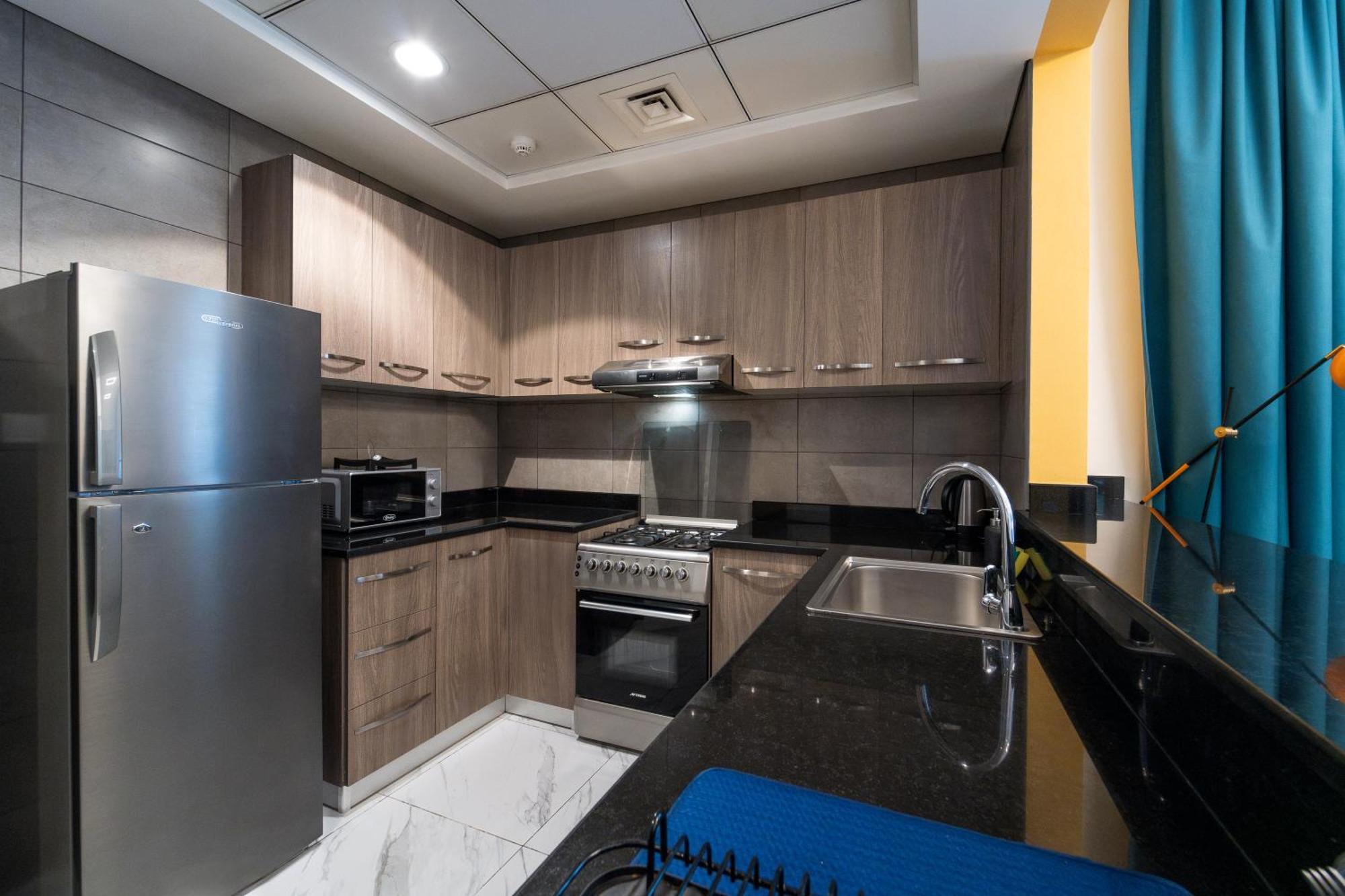 Izzzi Life Mint Aparthotel Dubai Ngoại thất bức ảnh