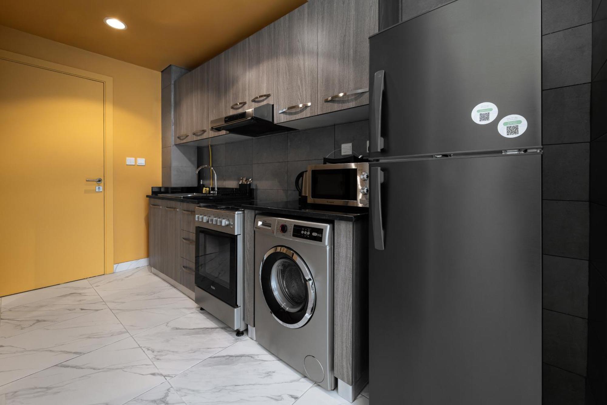 Izzzi Life Mint Aparthotel Dubai Ngoại thất bức ảnh