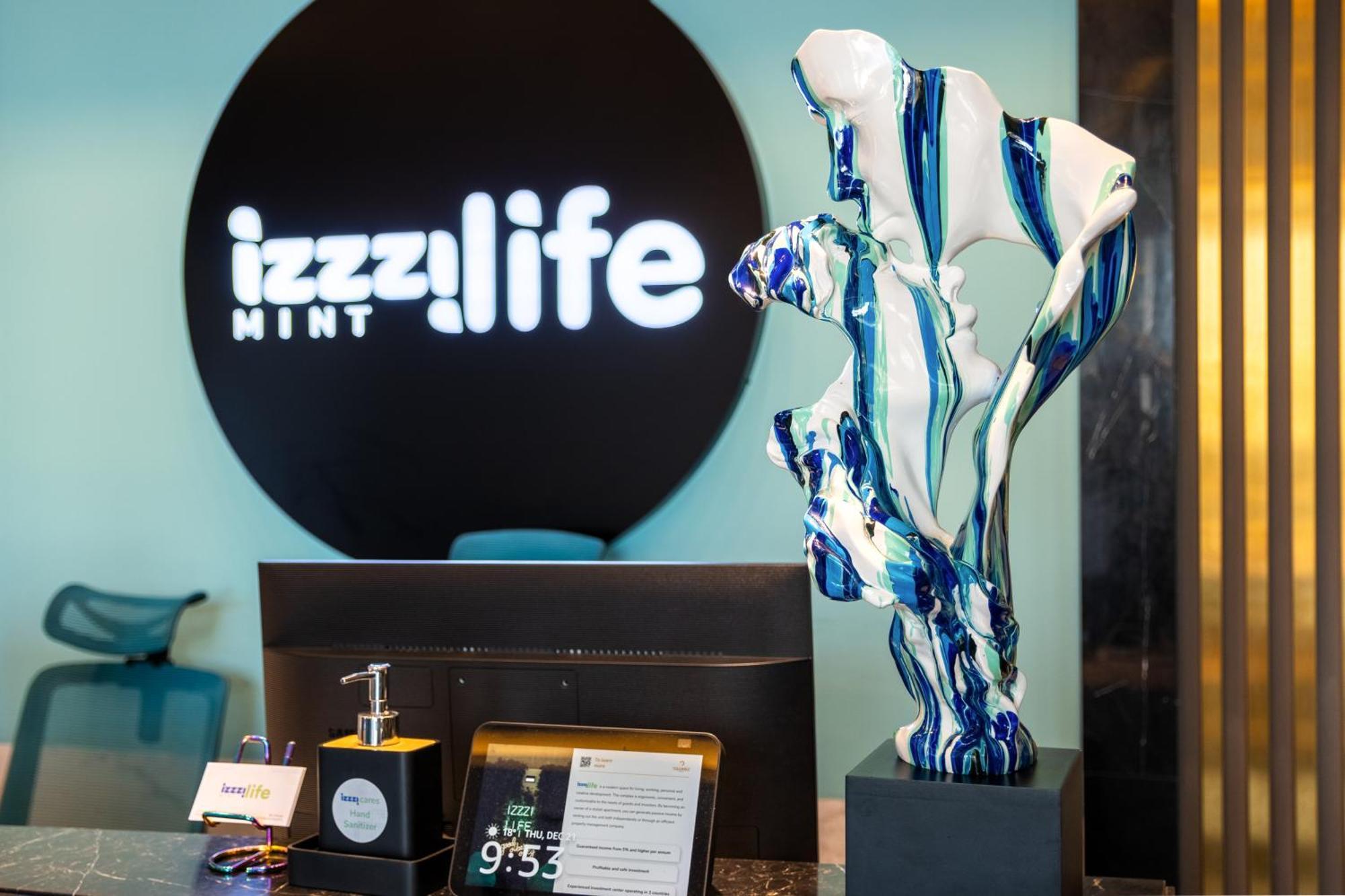 Izzzi Life Mint Aparthotel Dubai Ngoại thất bức ảnh